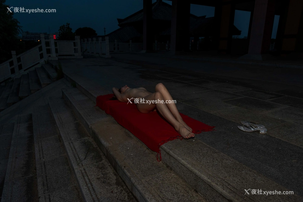 1P - 国模文瑶大尺度人体私拍套图
