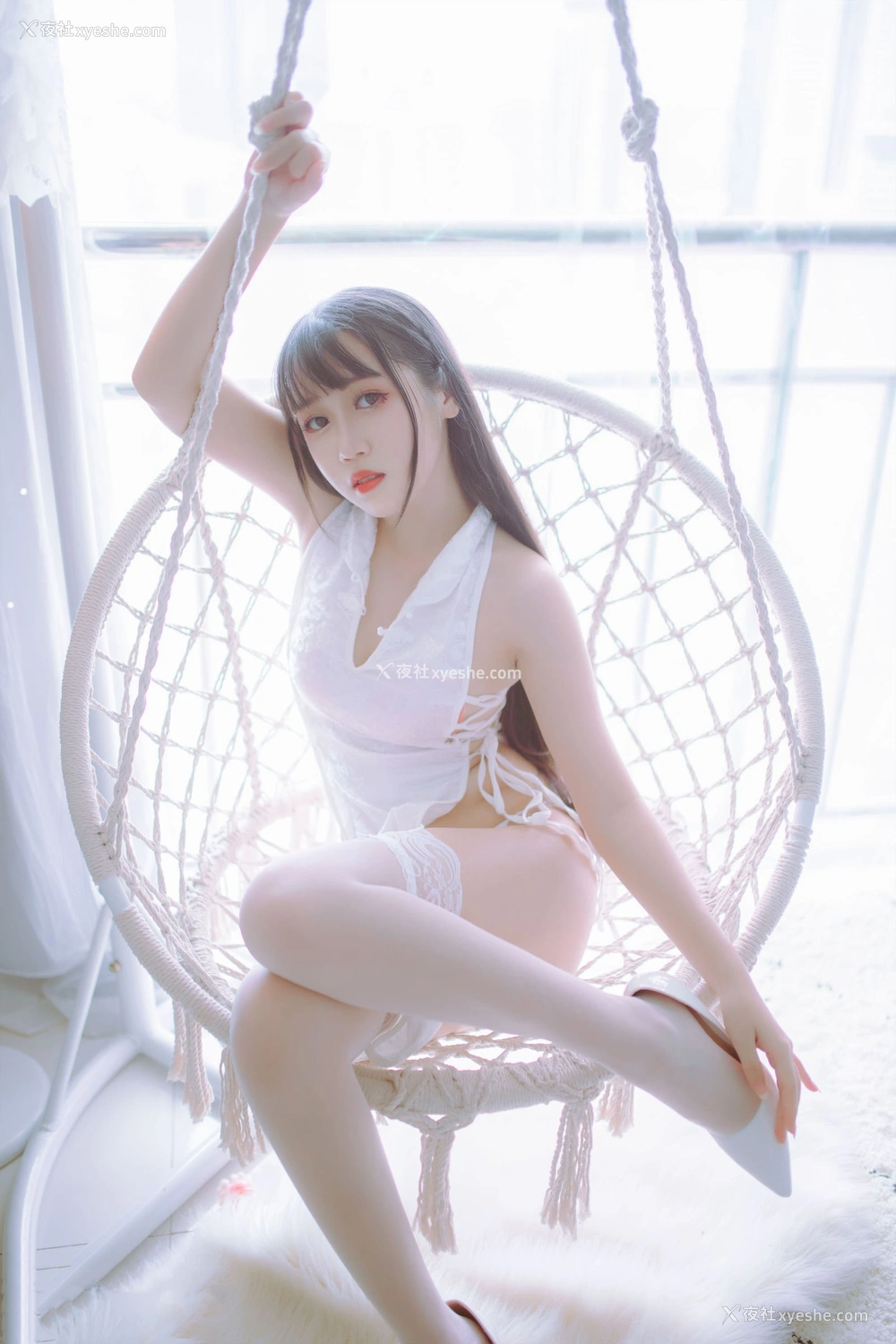 1P - 抖娘·利世×不呆猫《黑白旗袍双子》