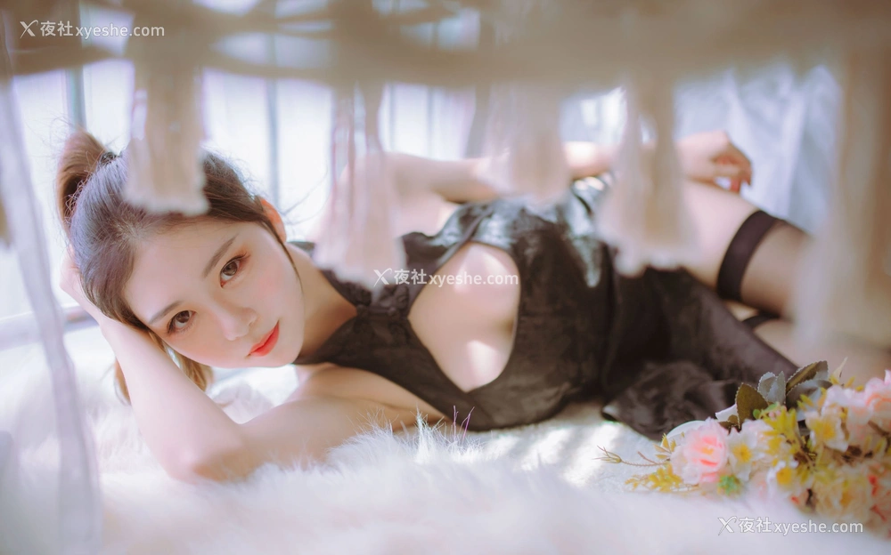 1P - 抖娘·利世×不呆猫《黑白旗袍双子》