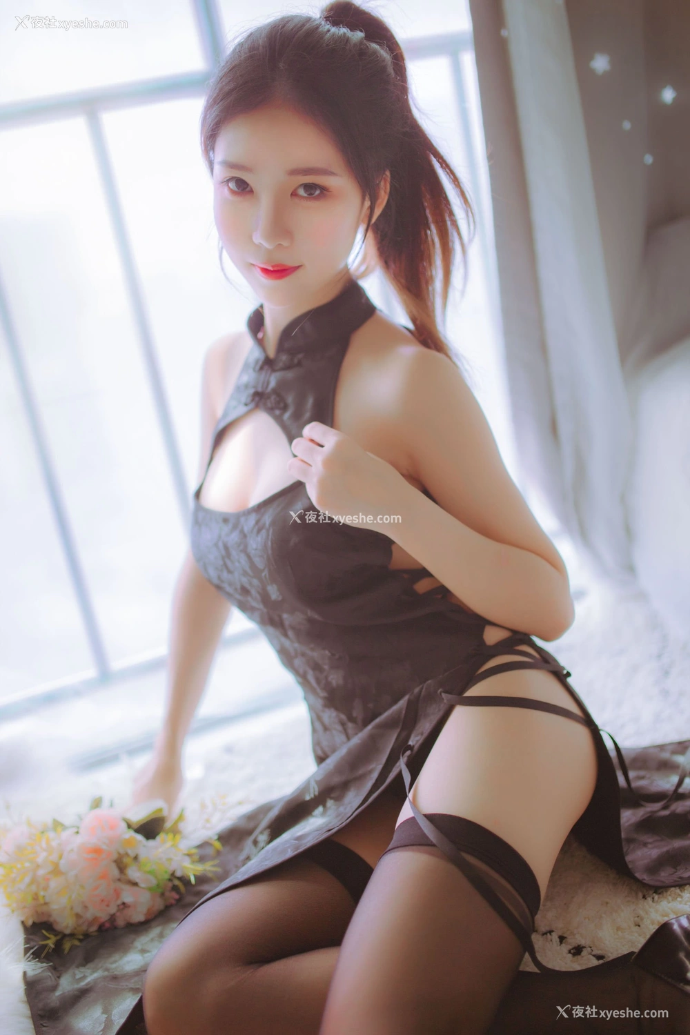 1P - 抖娘·利世×不呆猫《黑白旗袍双子》