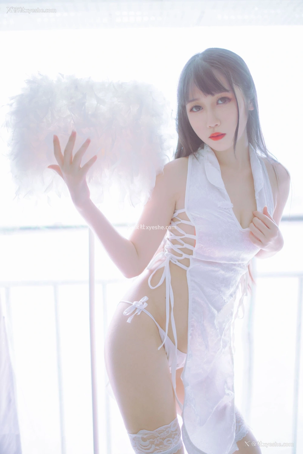 1P - 抖娘·利世×不呆猫《黑白旗袍双子》