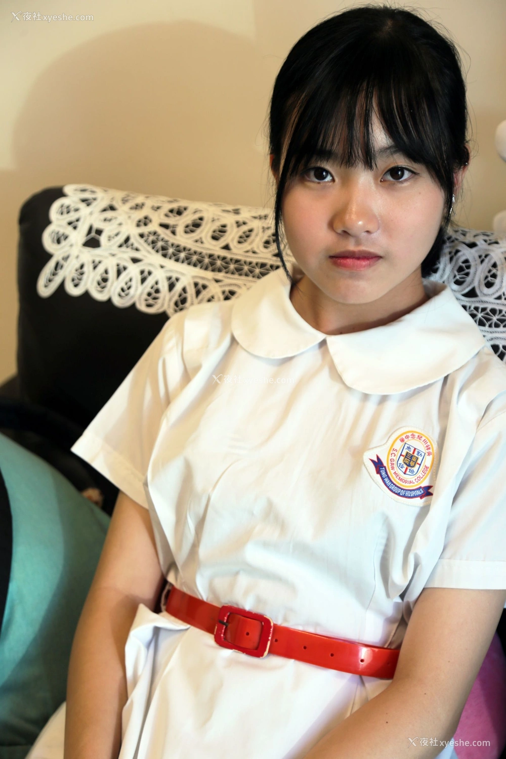 1P - 不知名清纯艺校学生模特宾馆大尺度人体私拍套图