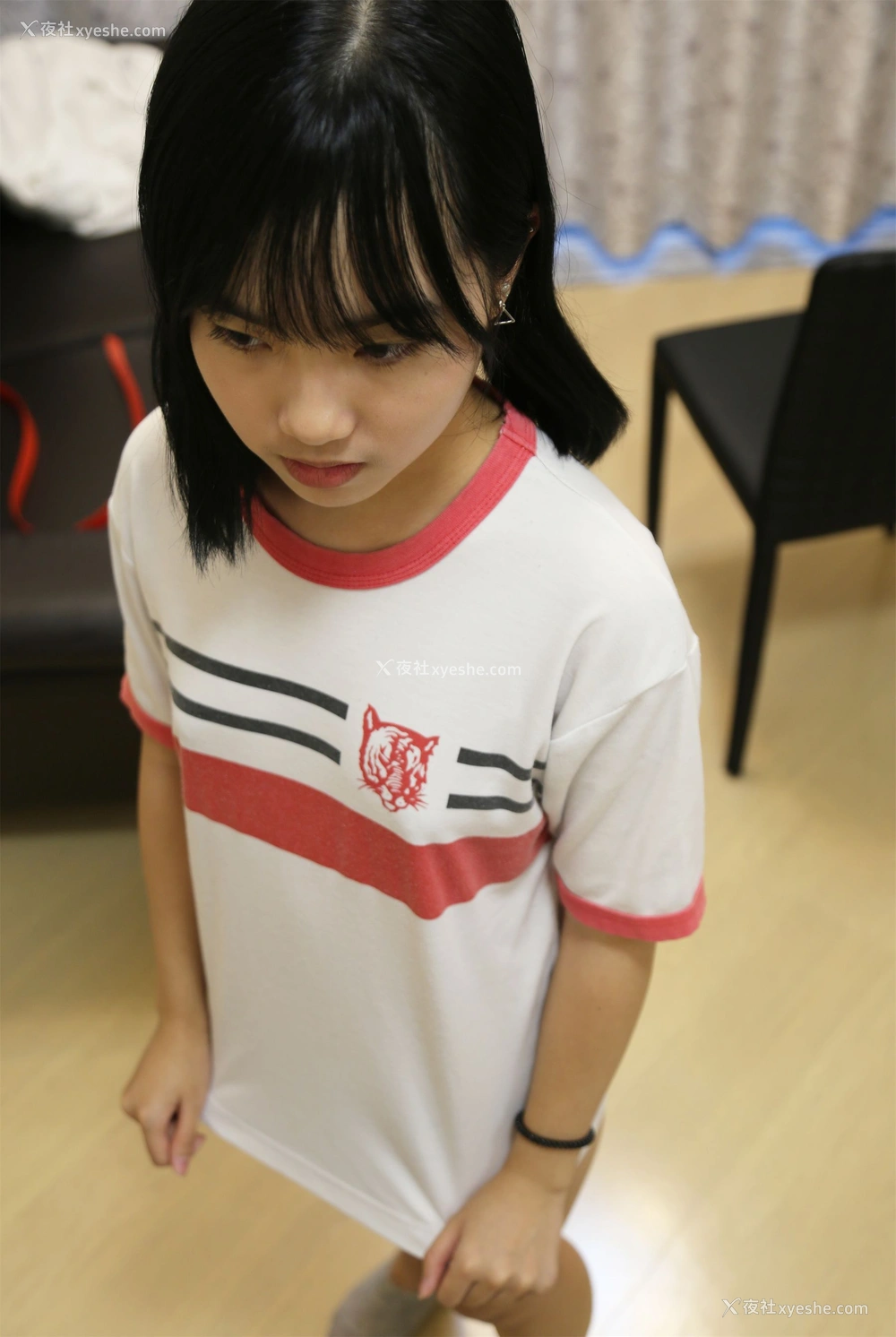 1P - 香港学妹大尺度人体私拍套图