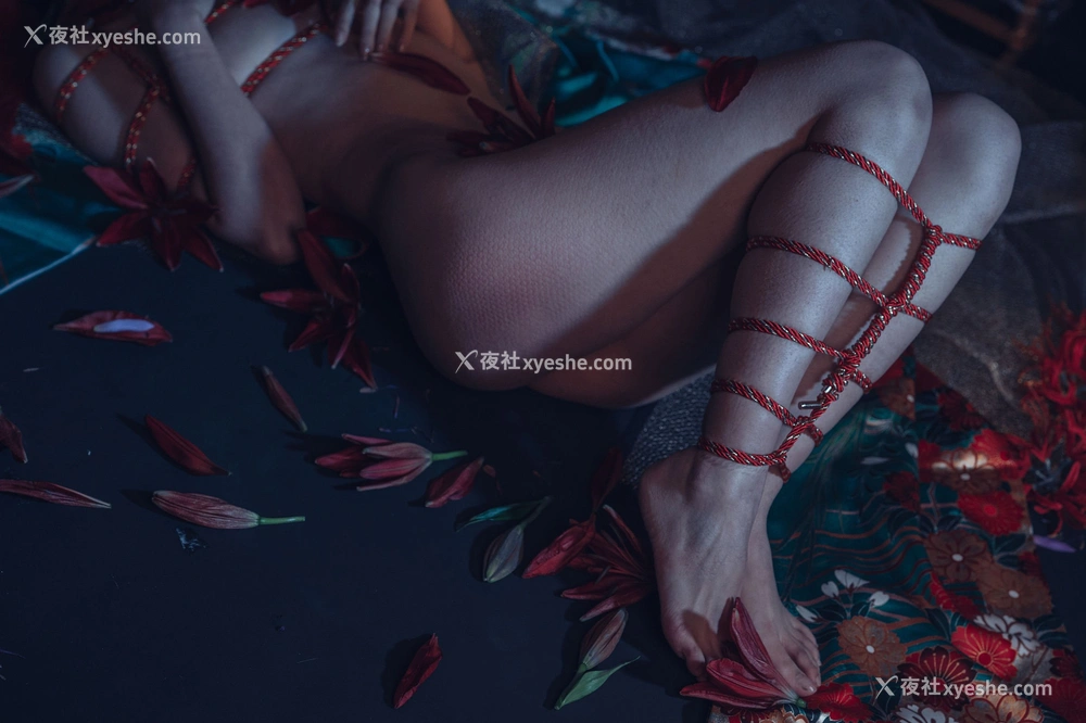 1P - 奶桃《花与绳》