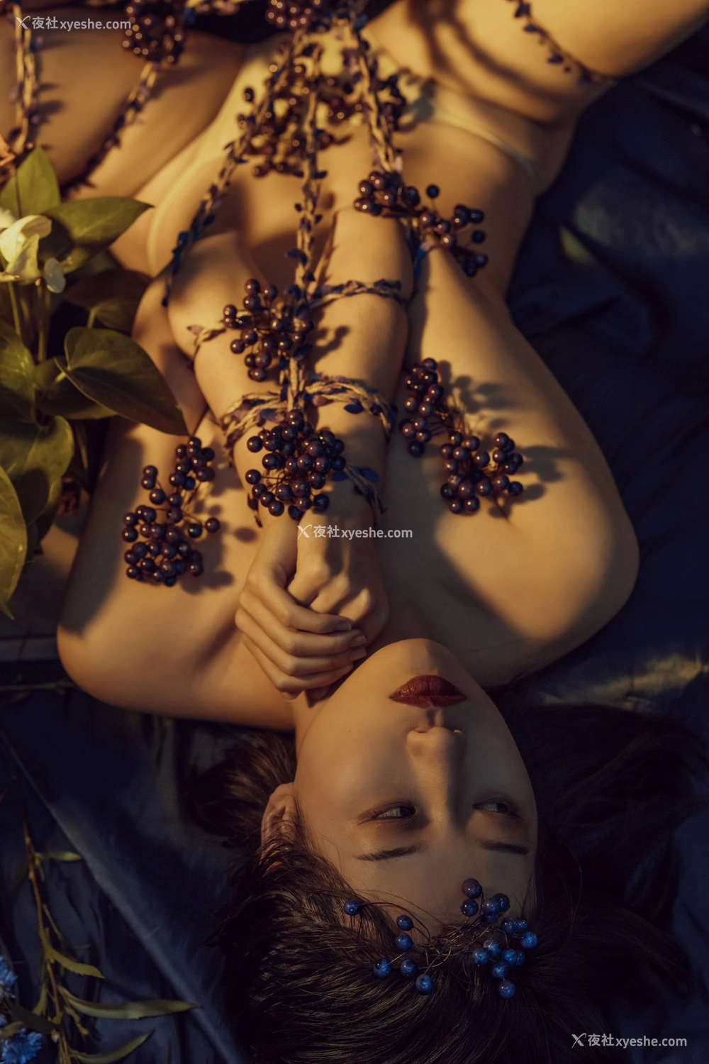 1P - 奶桃《花与绳》
