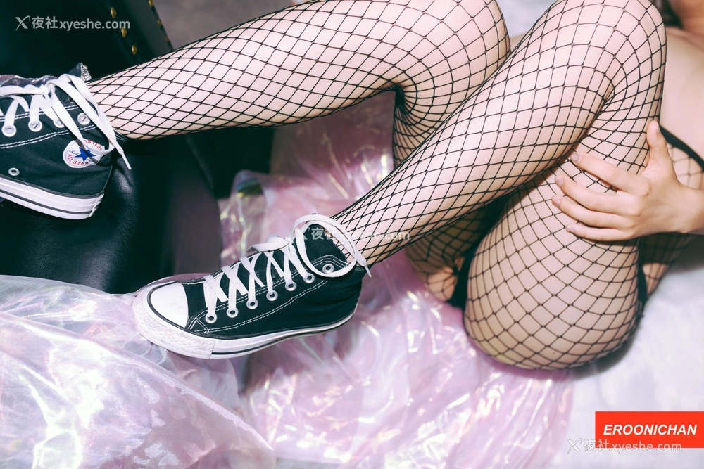 1P - EROONICHAN 8月订阅