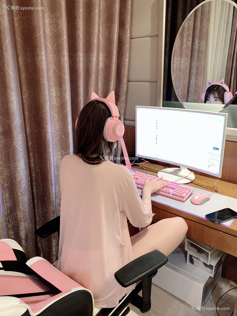 1P - 【网络收集】芝芝Booty福利图集