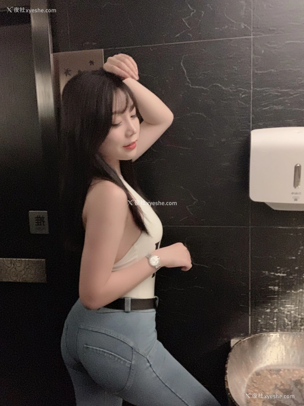 1P - 【网络收集】芝芝Booty福利图集