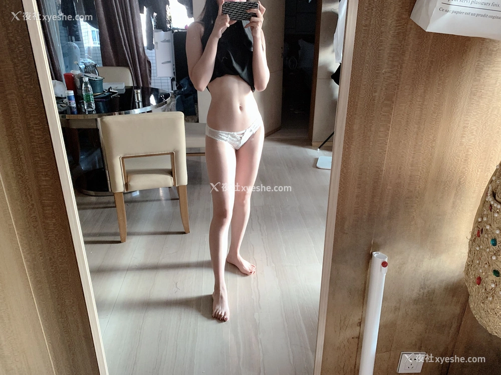 1P - 【网络收集】芝芝Booty福利图集