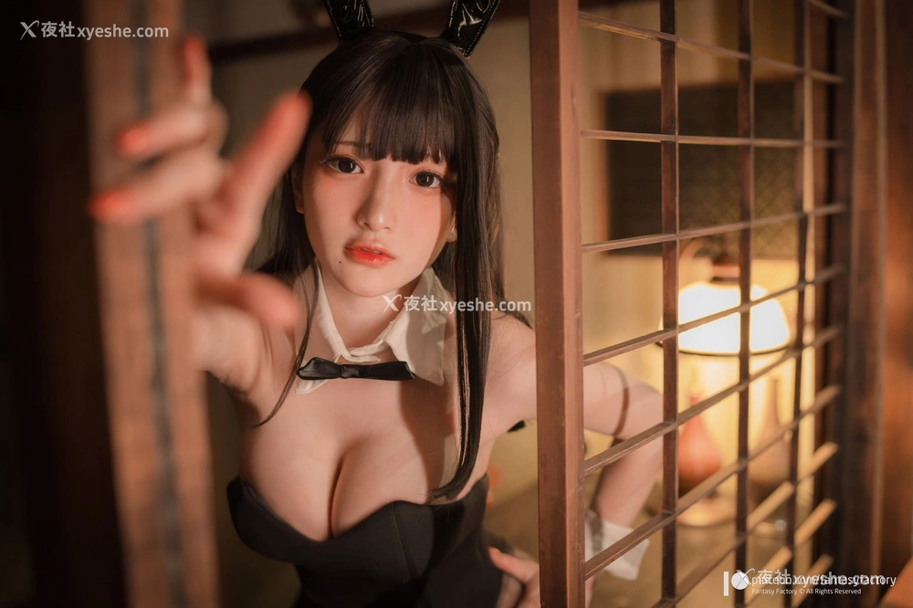 1P - 小丁Ding《Japanese Bunny Girl》