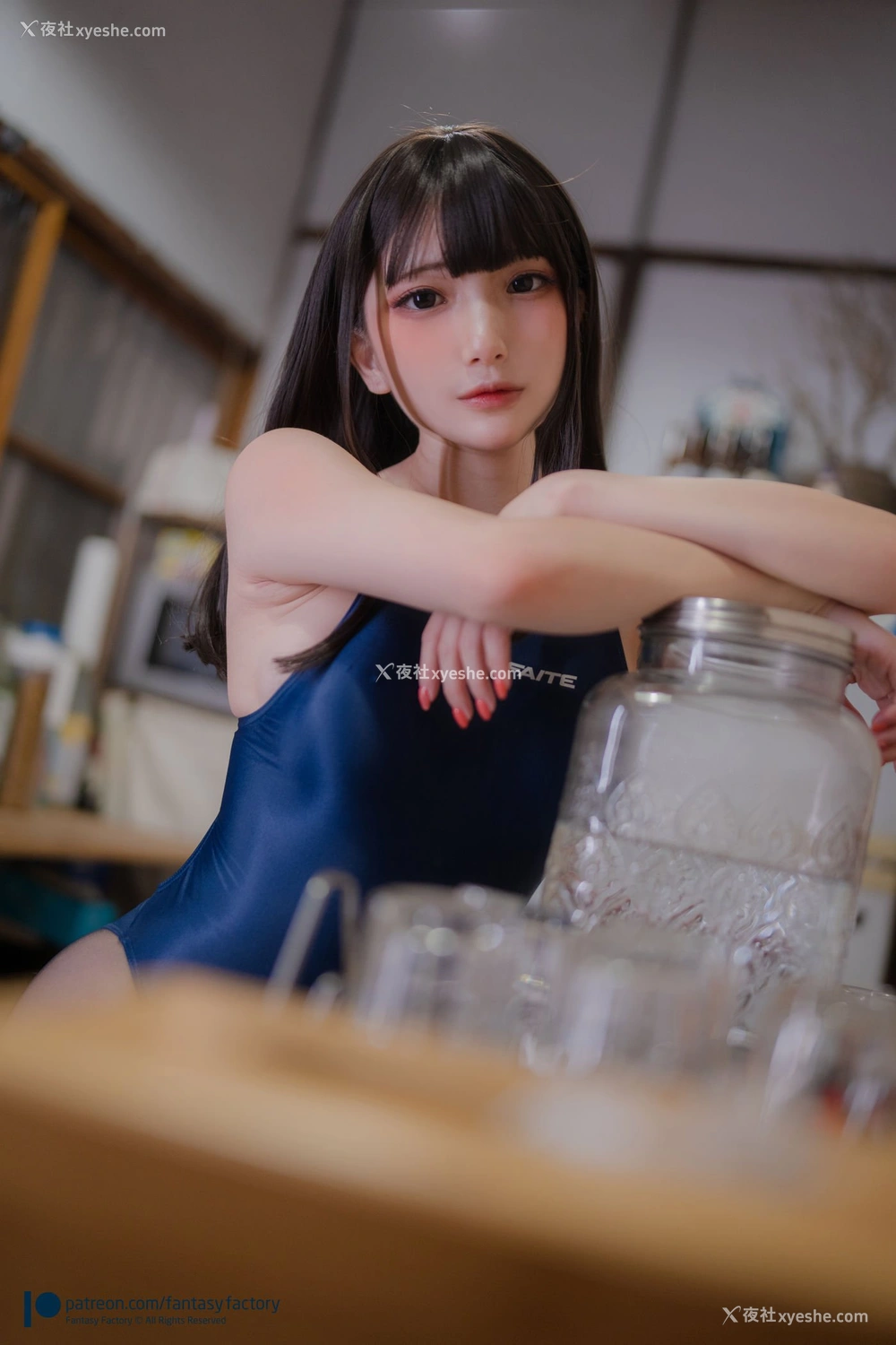 1P - 小丁Ding《Kitchen competitive swimwear》