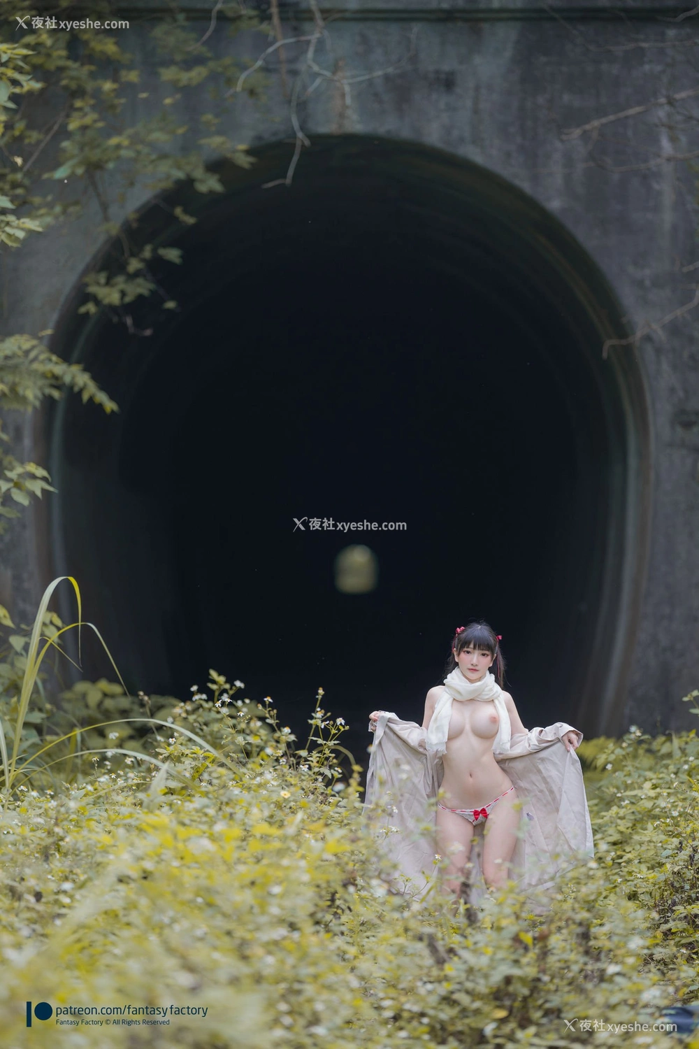 1P - 小丁DIng《Exhibitionist》
