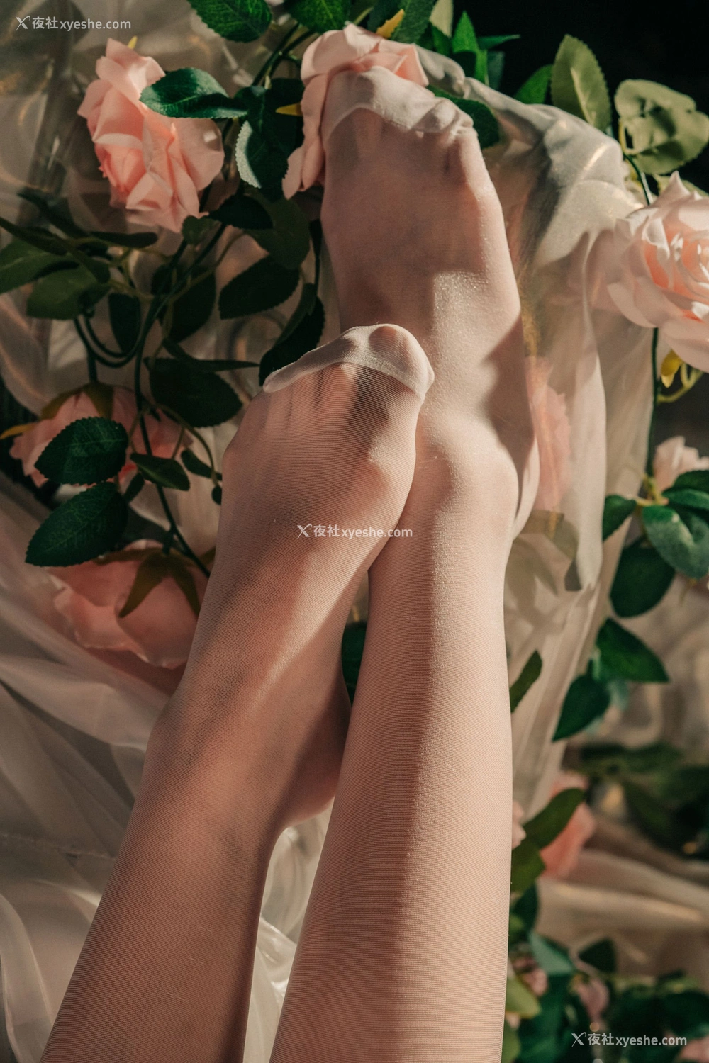 1P - 奶桃《油画少女》