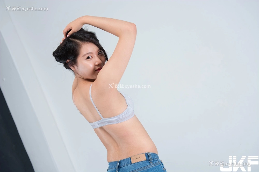 1P - 韩国模特大尺度私拍 第2期 VIP福利帖