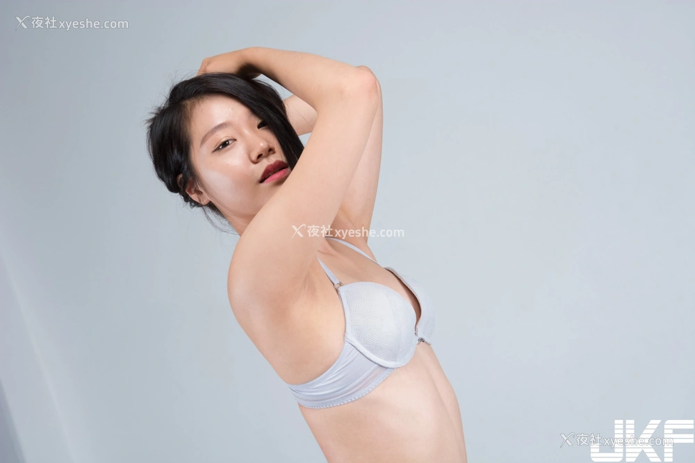 1P - 韩国模特大尺度私拍 第2期 VIP福利帖