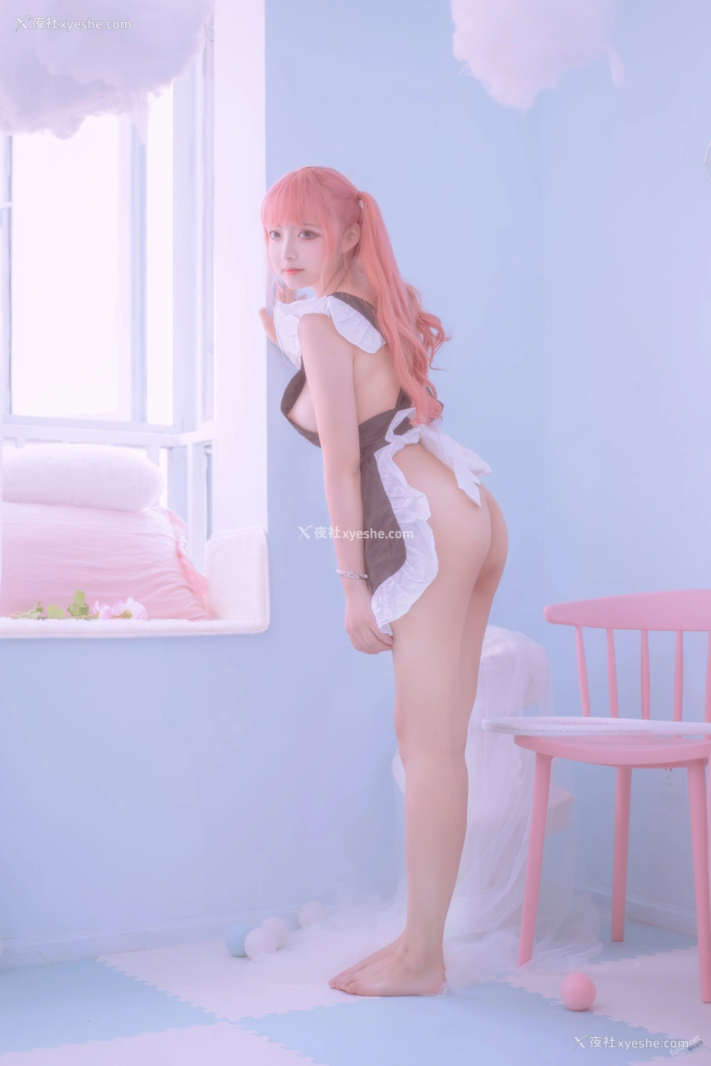 1P - 一只云烧《绯红女仆》