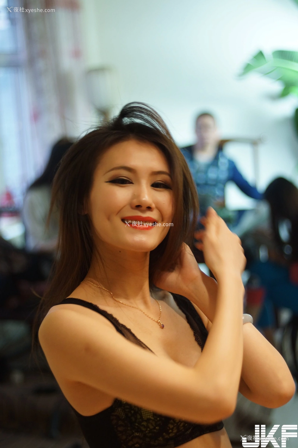 1P - 美模湘雨寒人体私拍套图