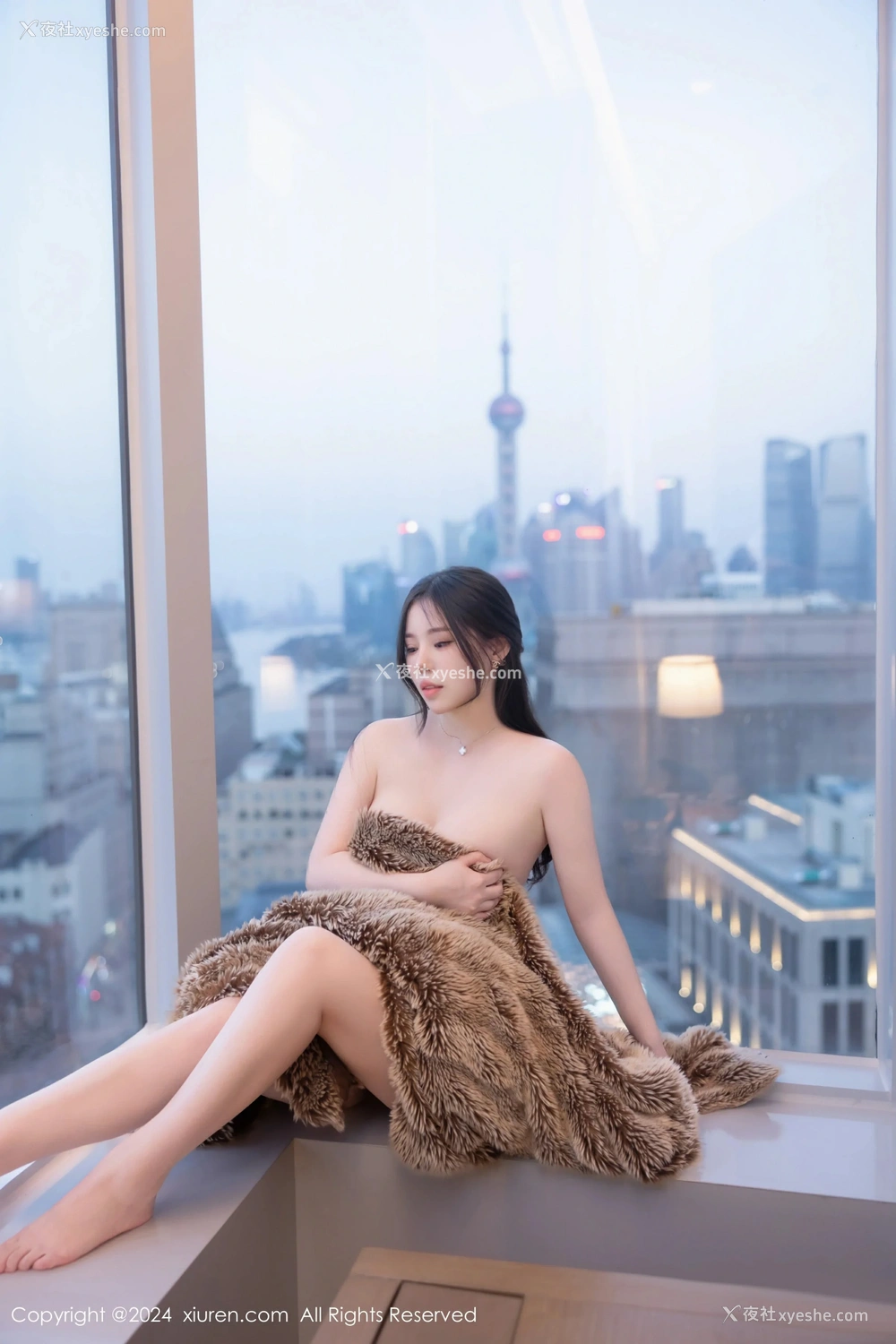 1P - [XiuRen秀人网] No.9012 白茹雪abby