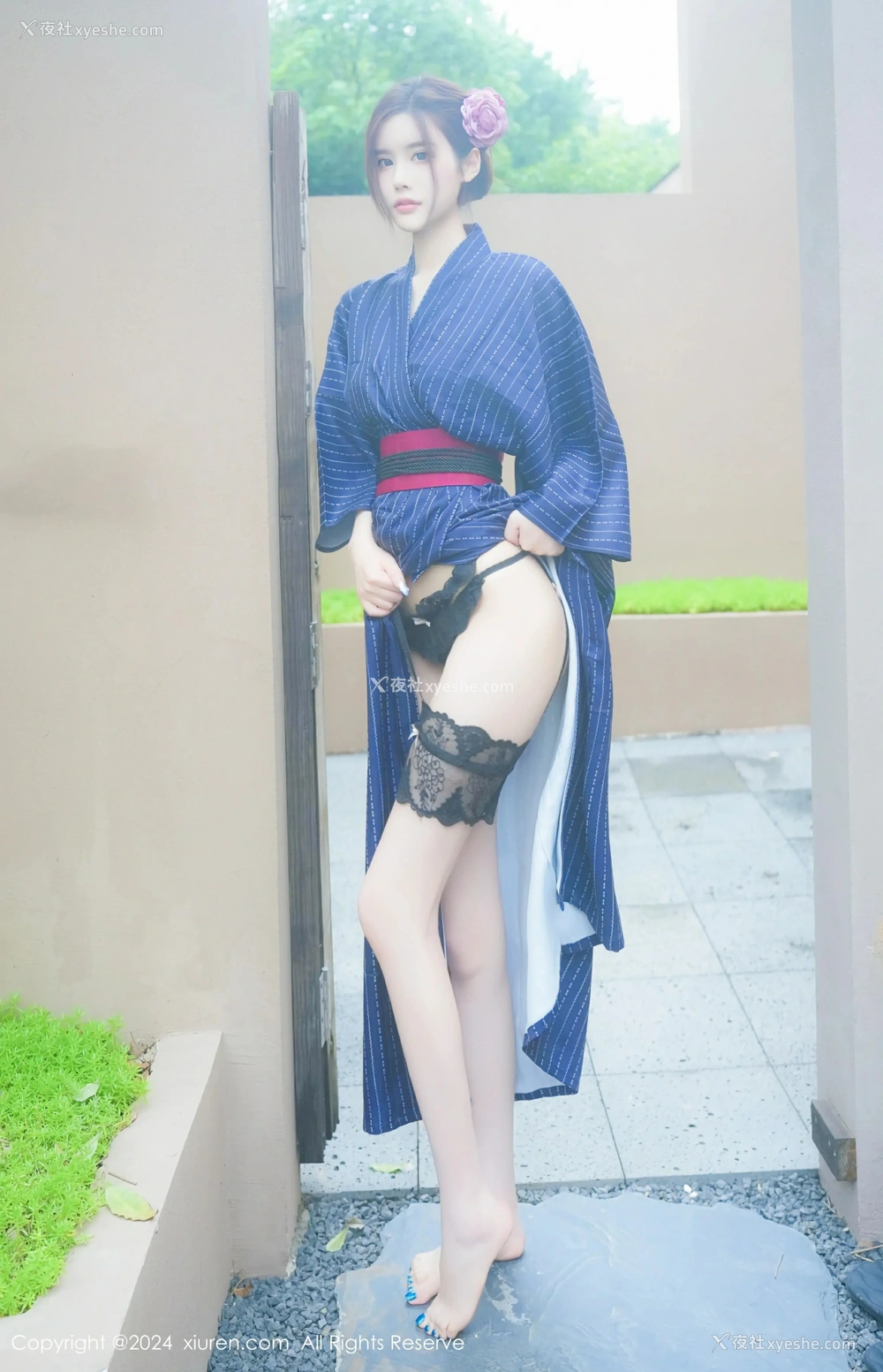 1P - [XiuRen秀人网] No.8928 Erikaki