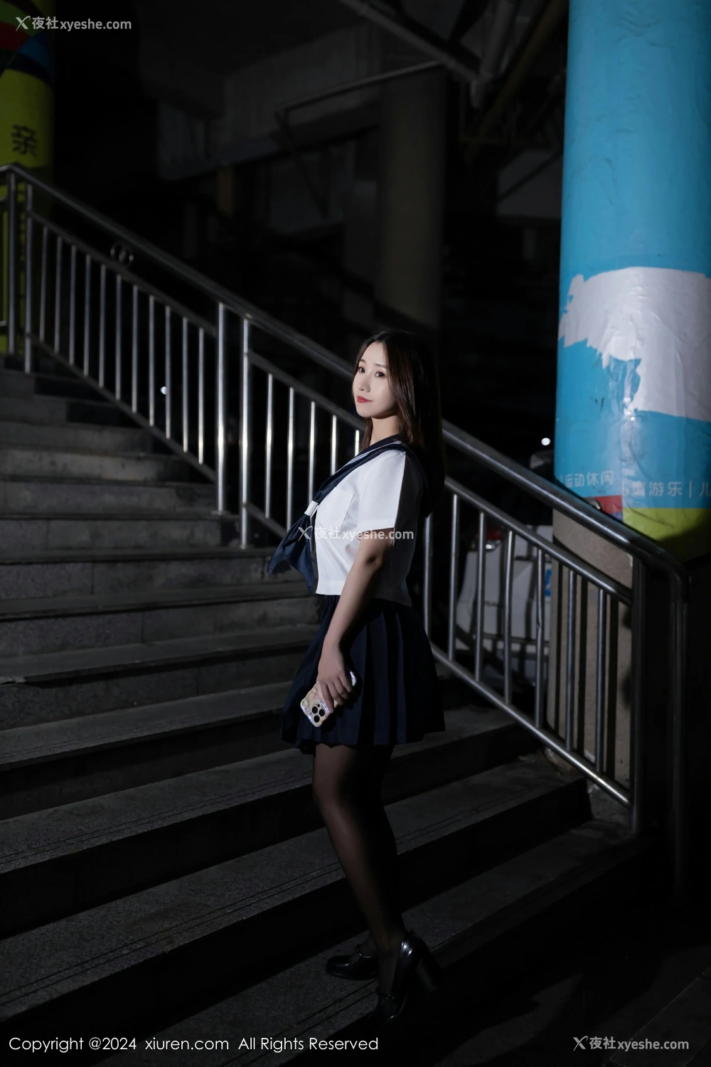 1P - [XiuRen秀人网] No.8443 杏子Yada