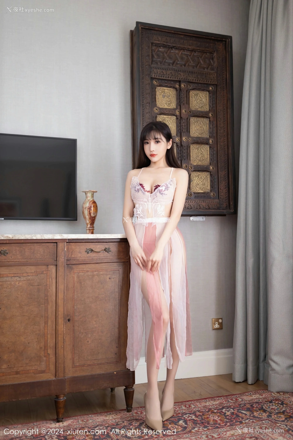 1P - [XiuRen秀人网] No.8954 陆萱萱