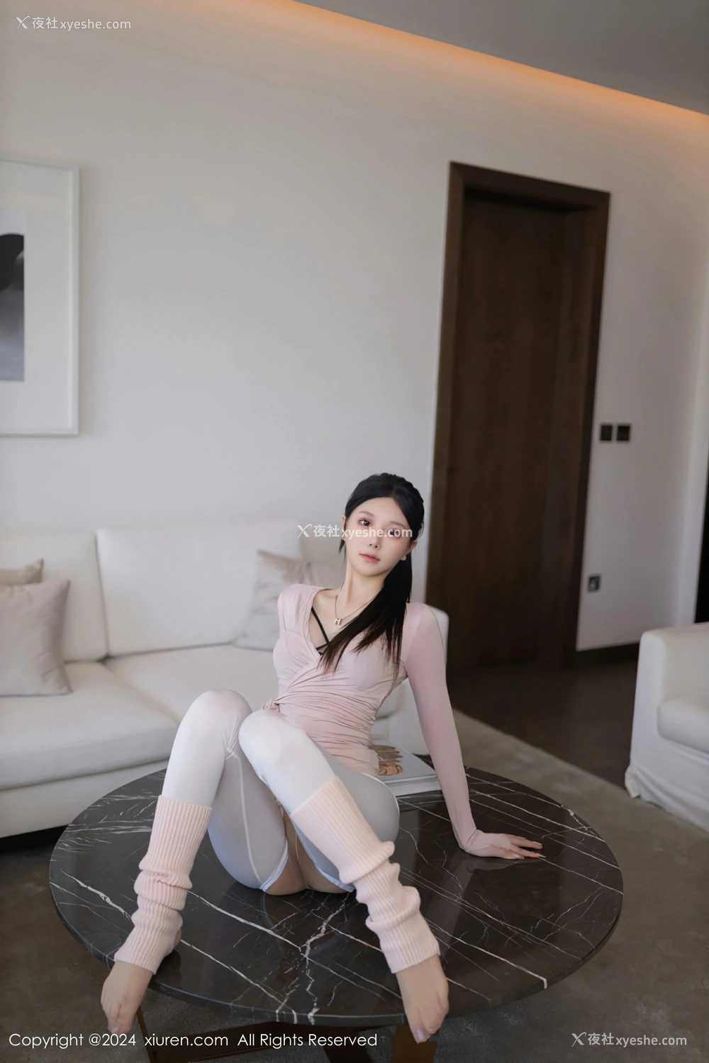 1P - [XiuRen秀人网] No.8705 幼幼