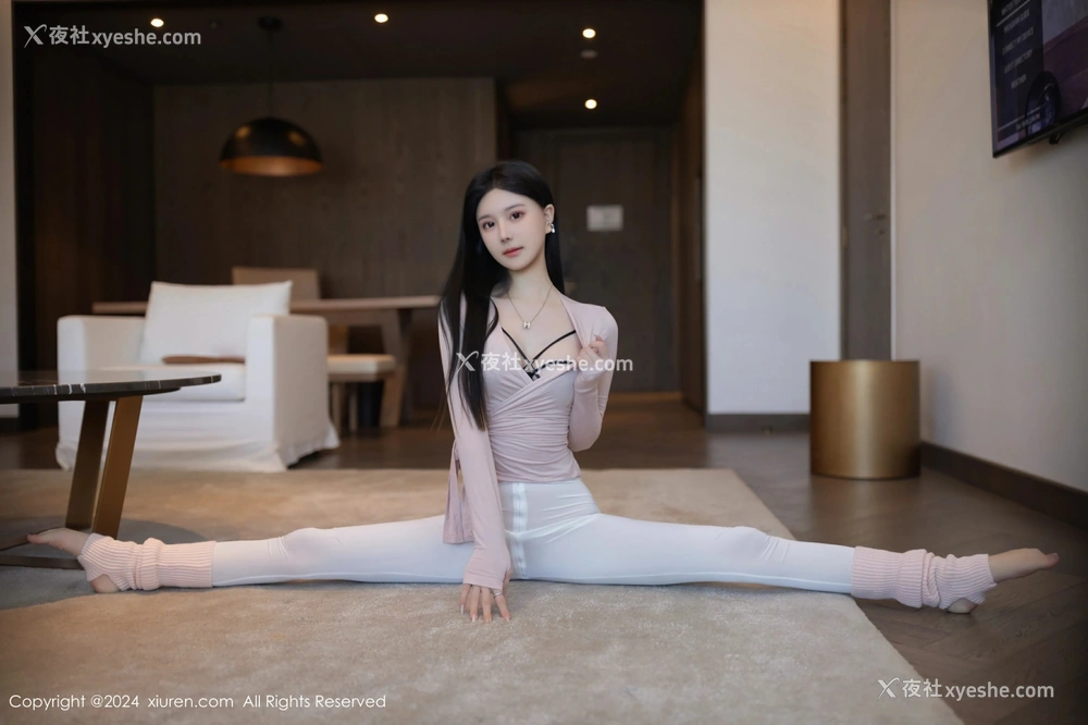 1P - [XiuRen秀人网] No.8705 幼幼