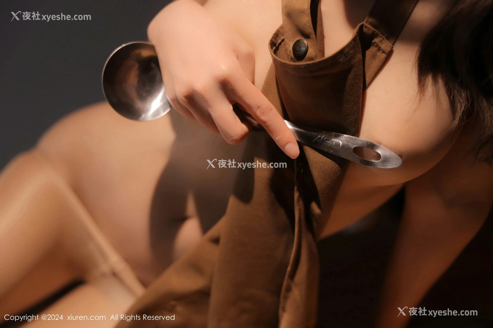 1P - [XiuRen秀人网] No.8388 桃妖夭