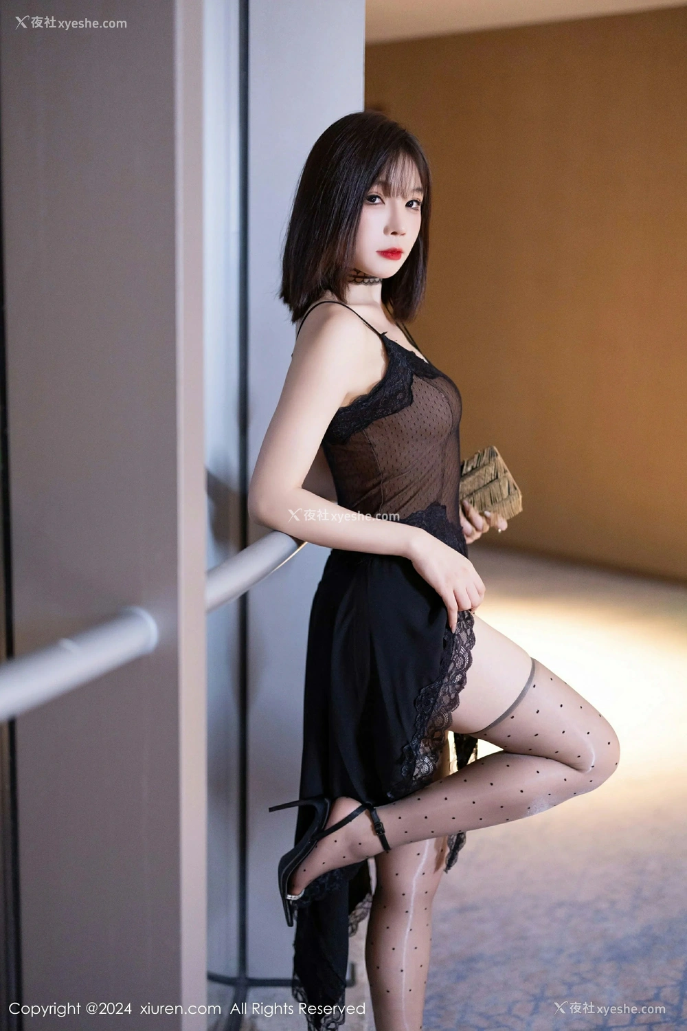 1P - [XiuRen秀人网] No.9339 徐莉芝Booty
