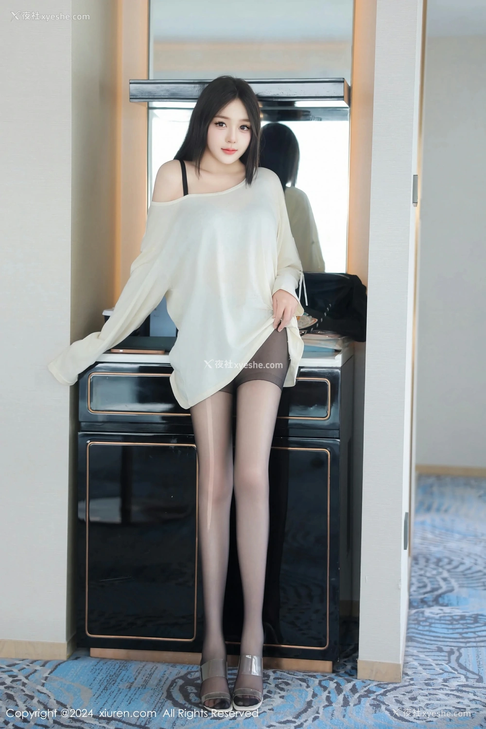 1P - [XiuRen秀人网] No.9089 柚柚小奶瓶