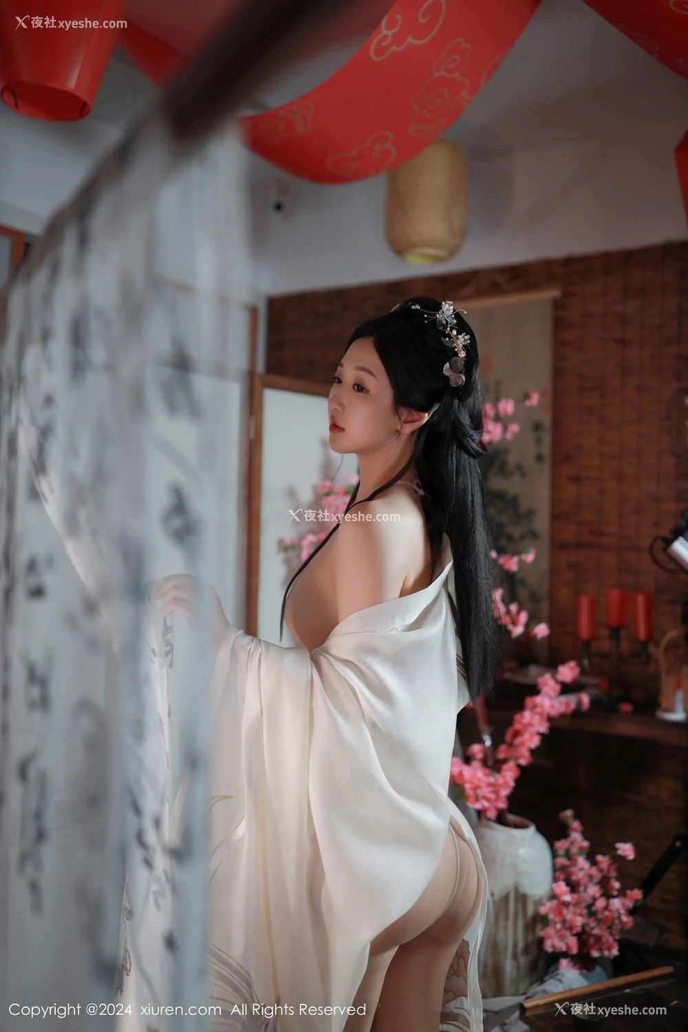1P - [XiuRen秀人网] No.8898 唐安琪