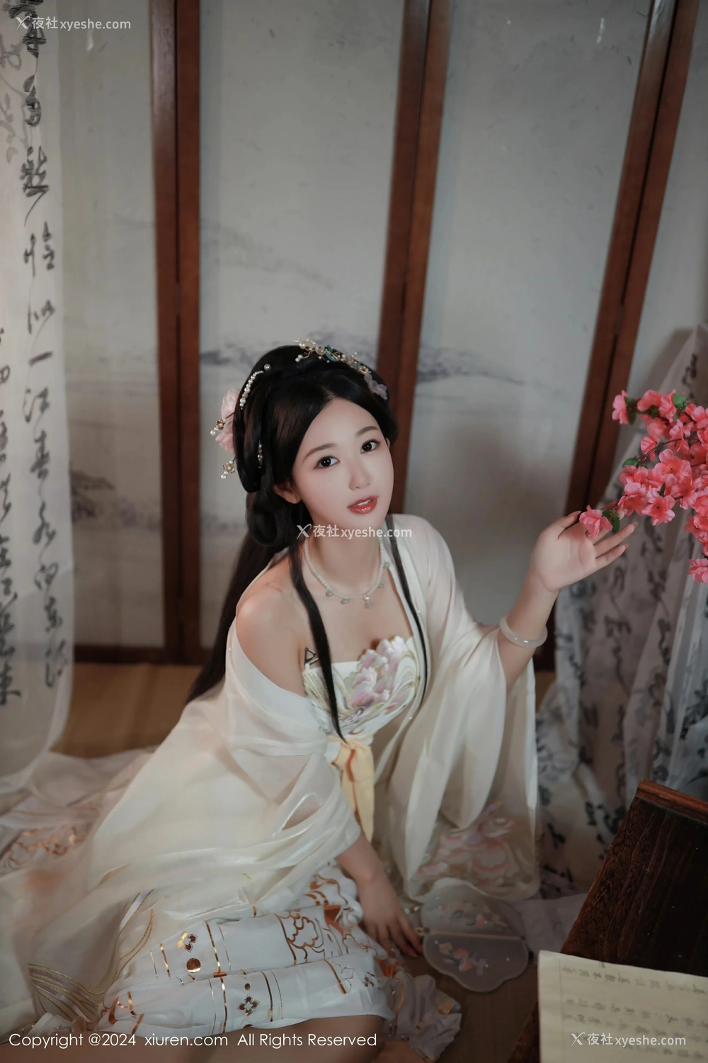1P - [XiuRen秀人网] No.8898 唐安琪