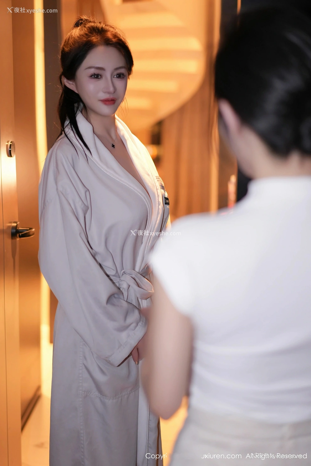 1P - [XiuRen秀人网] No.8350 模特合集