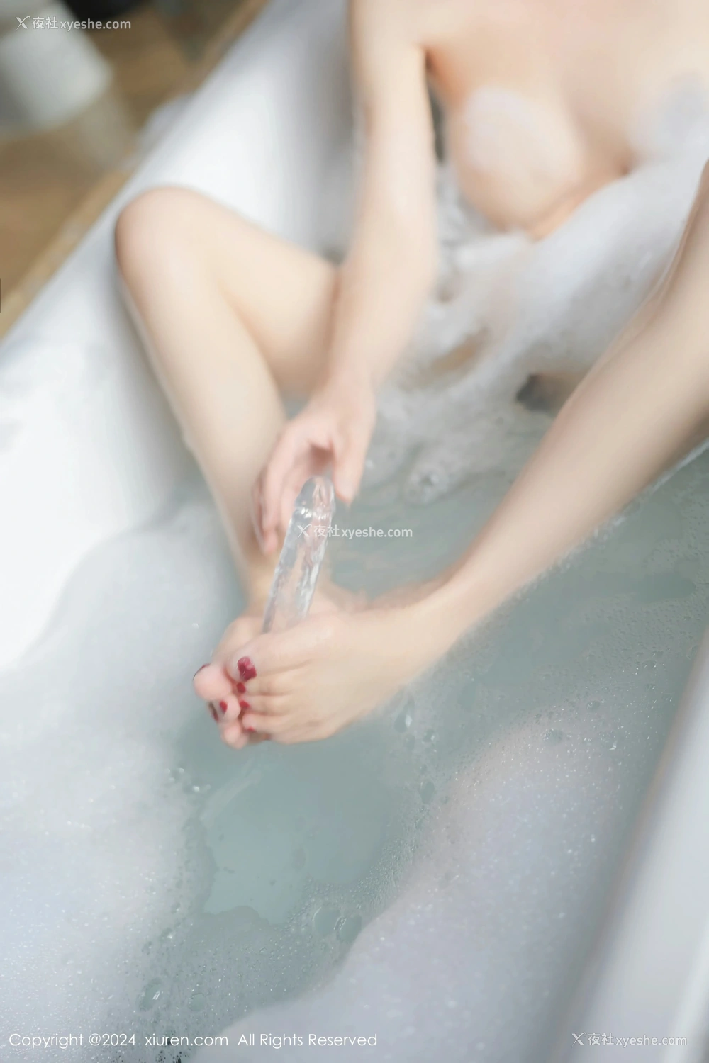 1P - [XiuRen秀人网] No.8486 桃妖夭