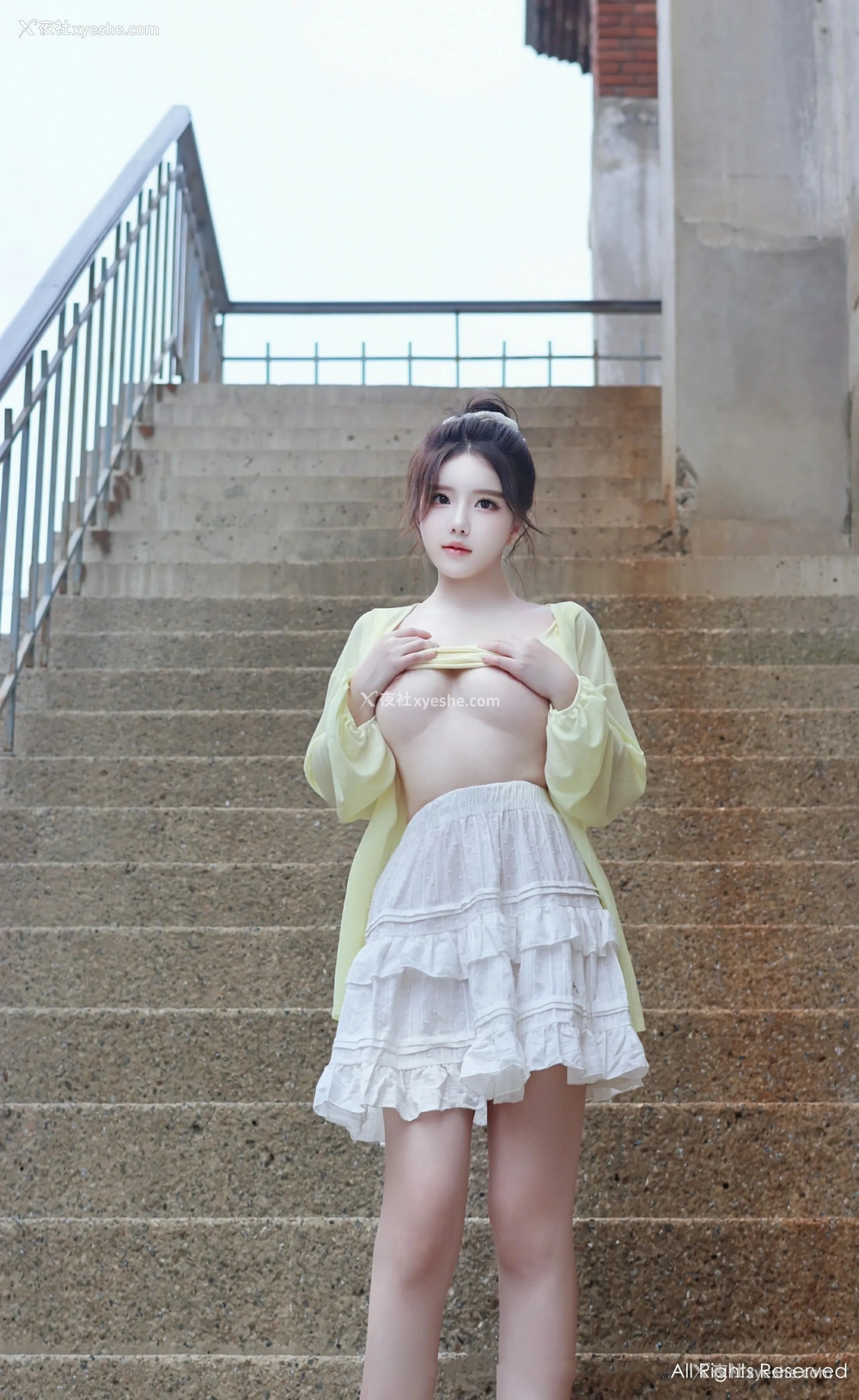 1P - [XiuRen秀人网] No.9024 小薯条nienie