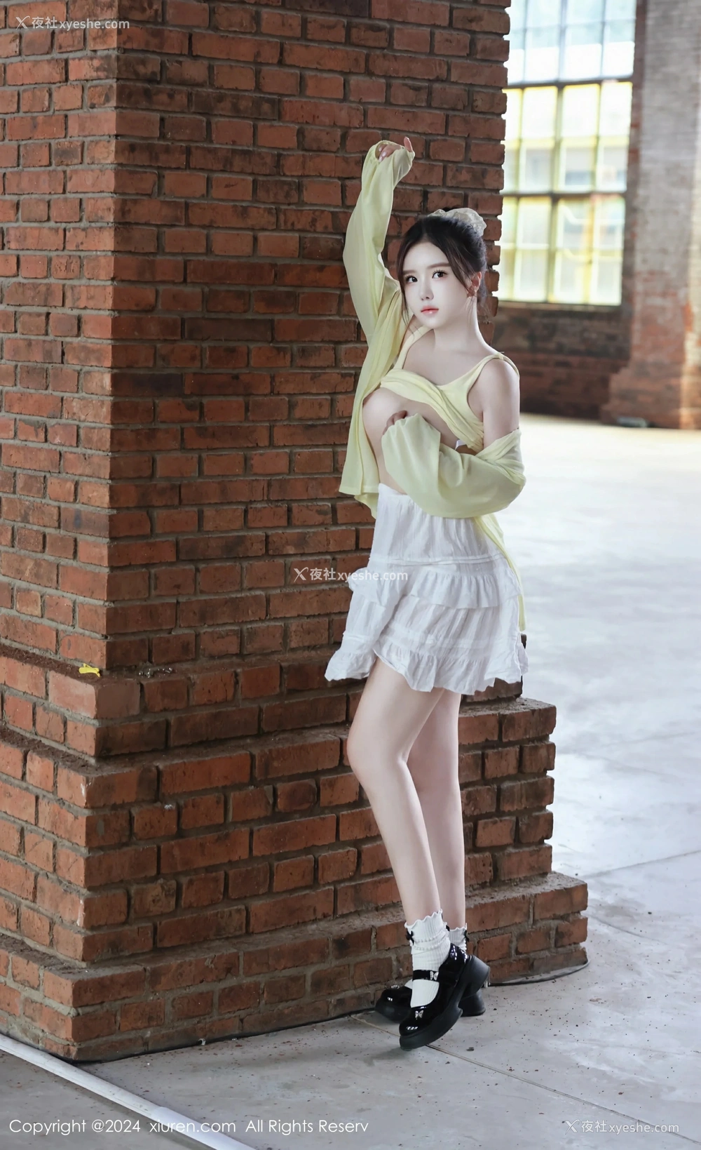 1P - [XiuRen秀人网] No.9024 小薯条nienie
