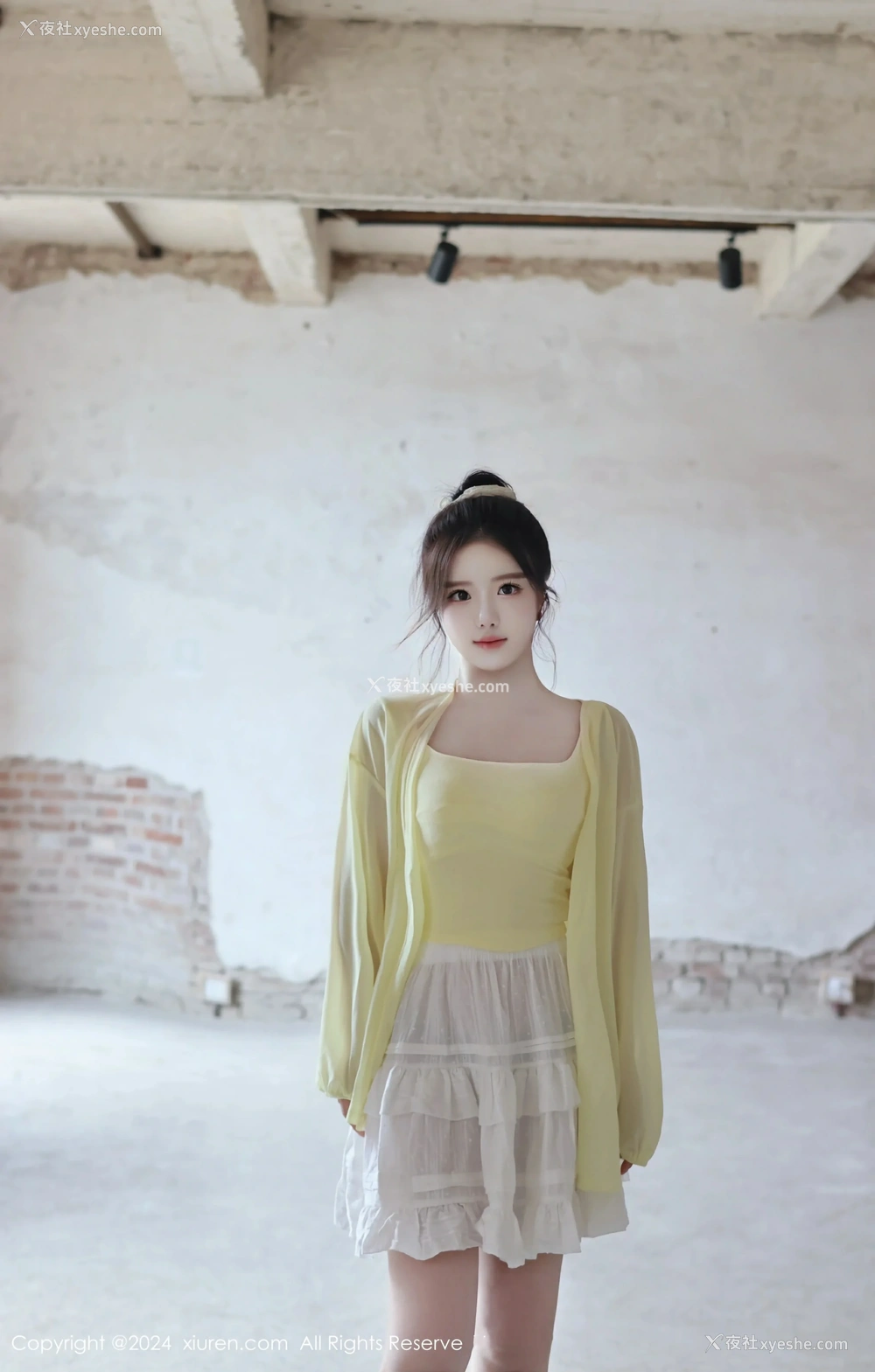 1P - [XiuRen秀人网] No.9024 小薯条nienie