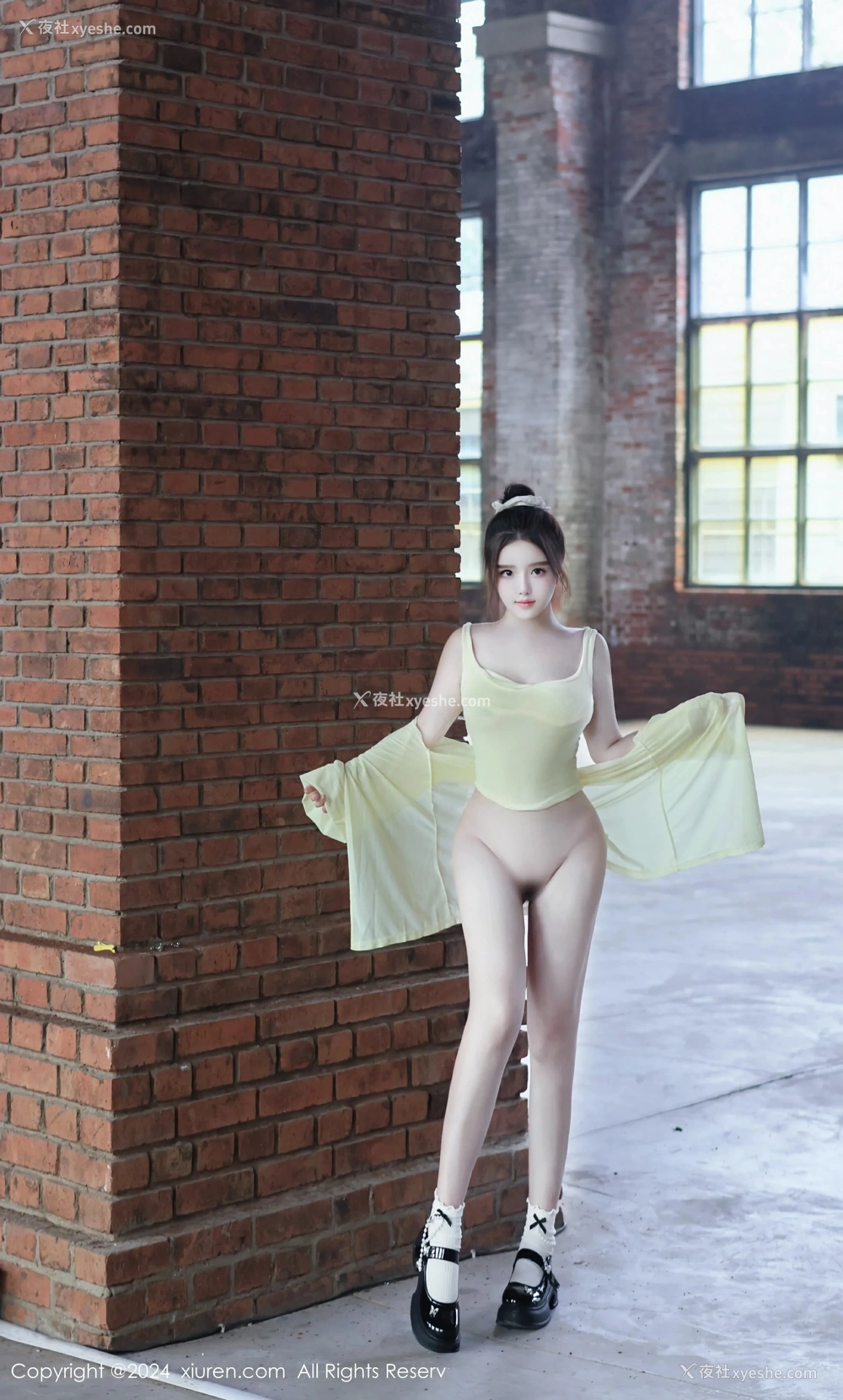 1P - [XiuRen秀人网] No.9024 小薯条nienie