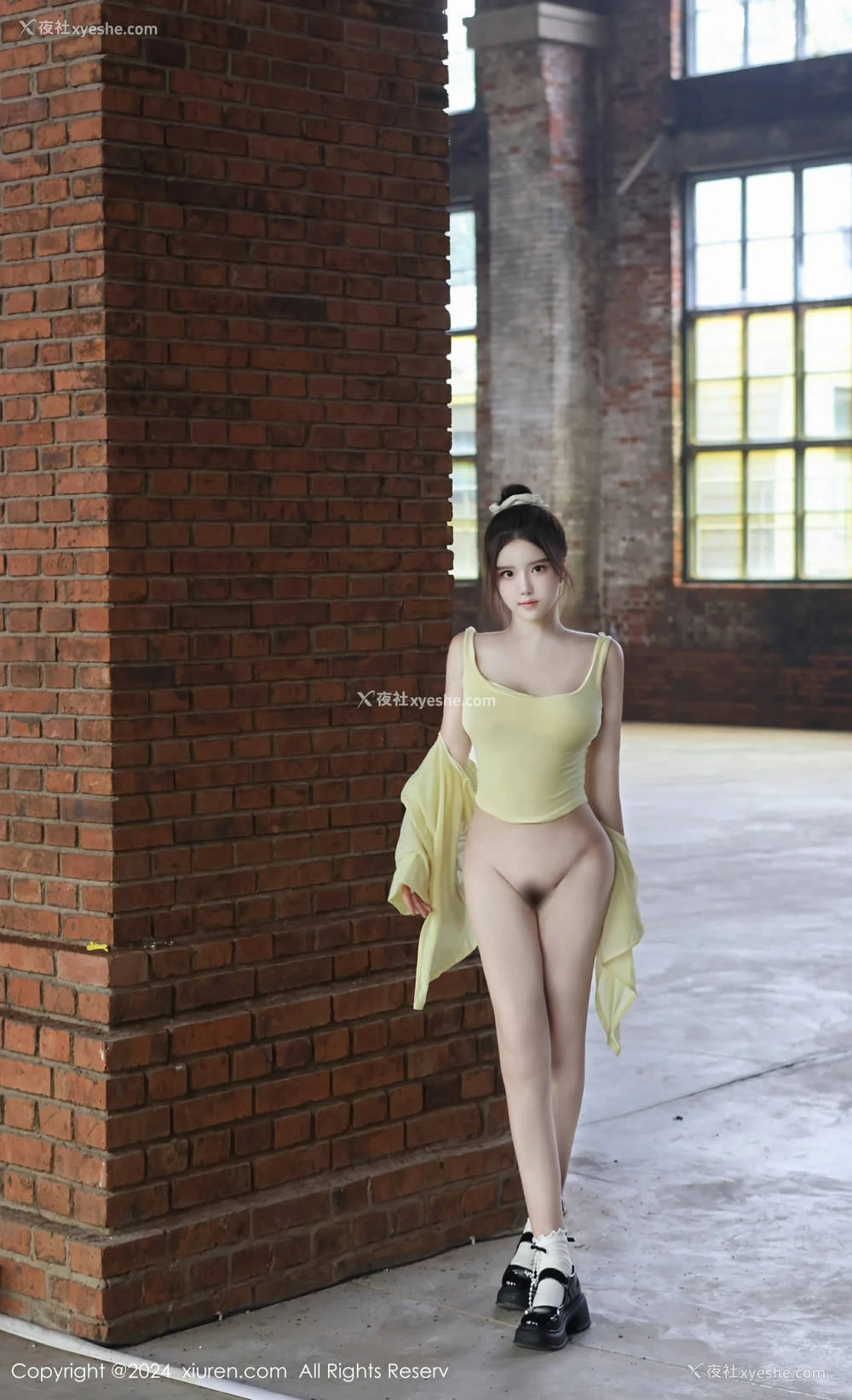 1P - [XiuRen秀人网] No.9024 小薯条nienie