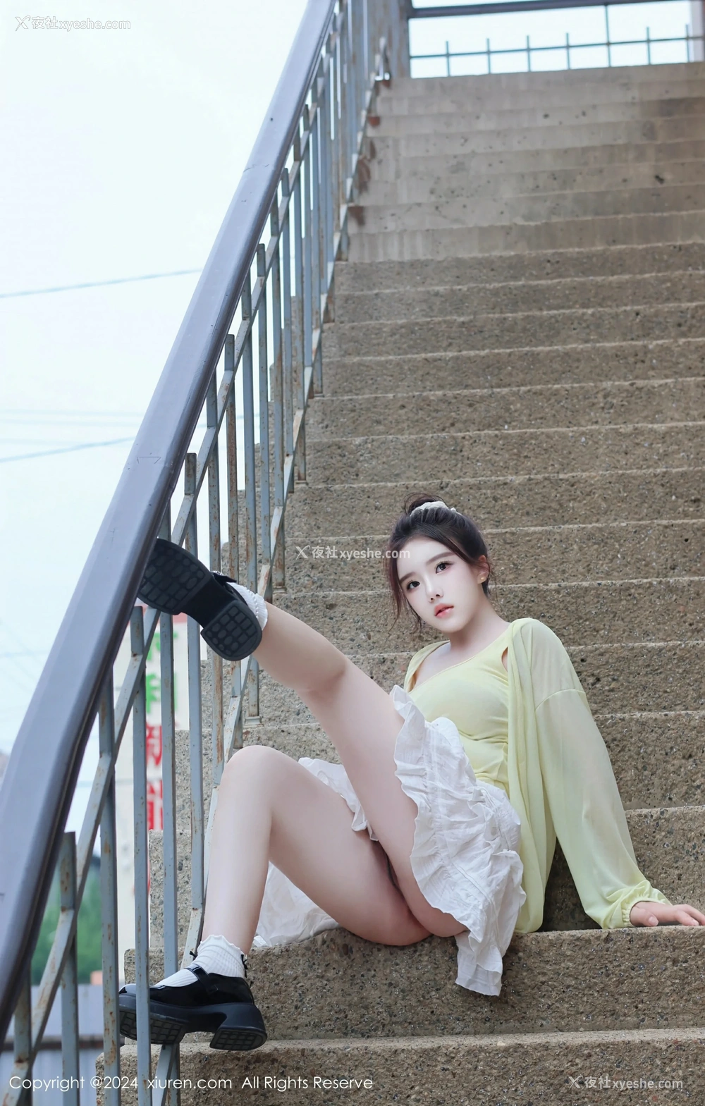 1P - [XiuRen秀人网] No.9024 小薯条nienie