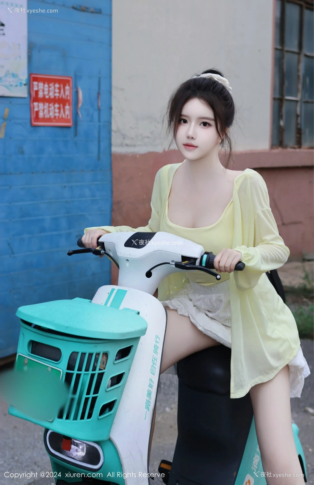 1P - [XiuRen秀人网] No.9024 小薯条nienie