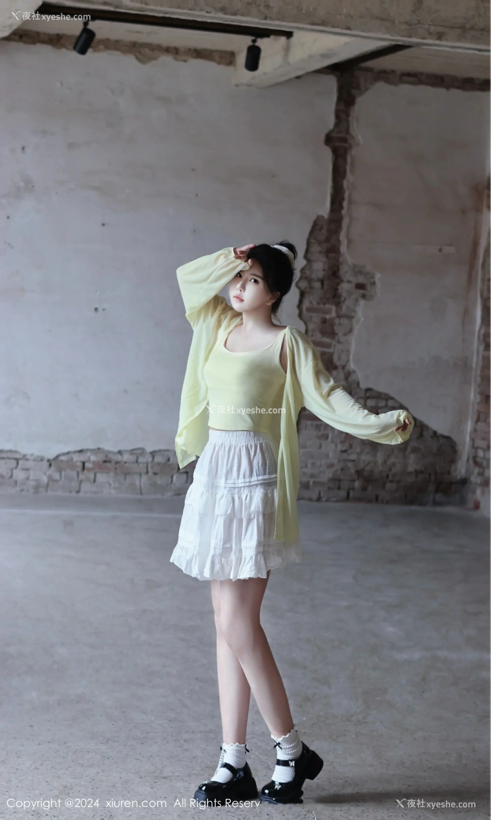 1P - [XiuRen秀人网] No.9024 小薯条nienie