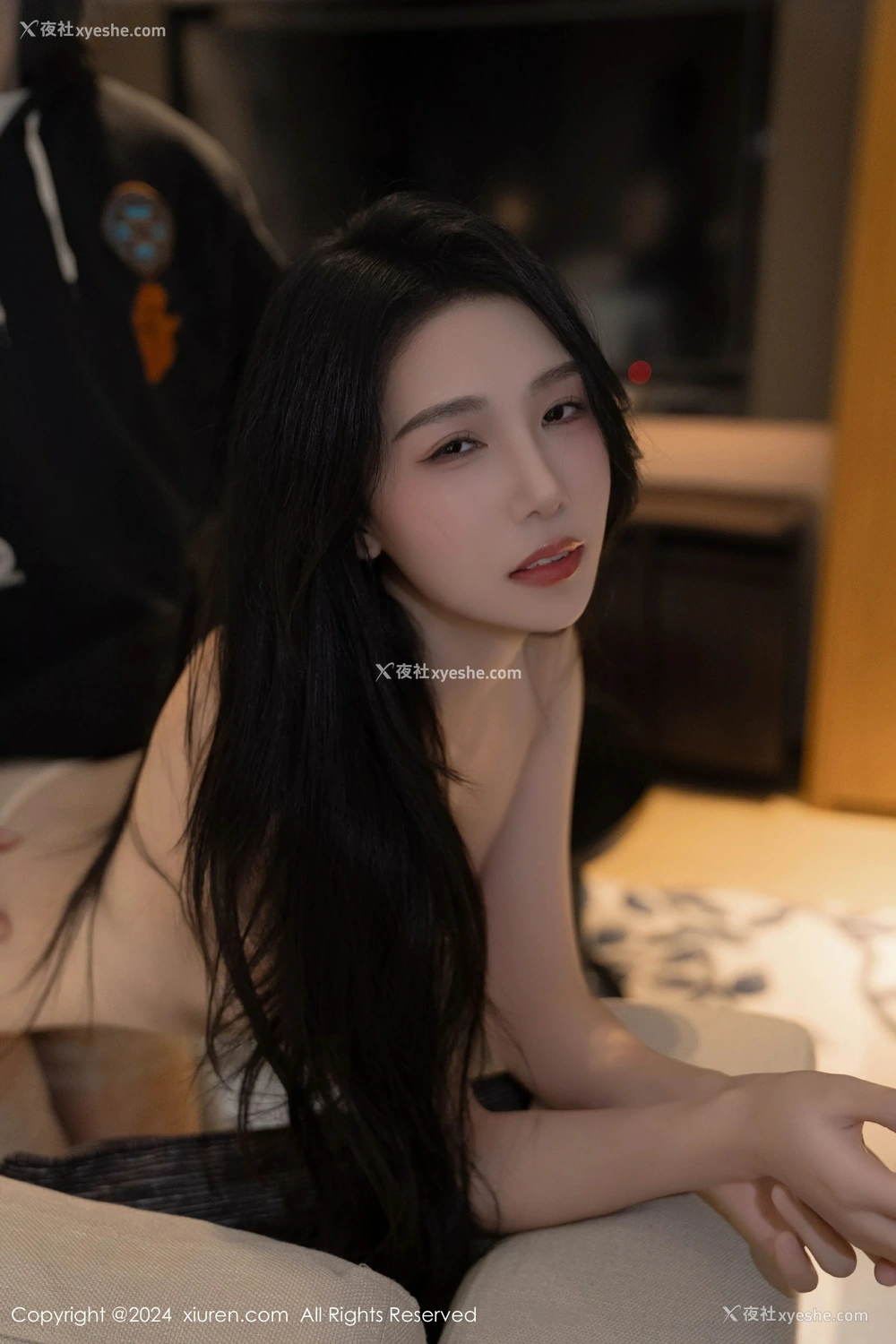 1P - [XiuRen秀人网] No.8455 利世