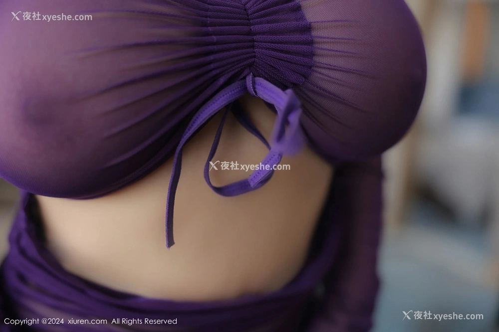1P - [XiuRen秀人网] No.8992 娜娜子yy