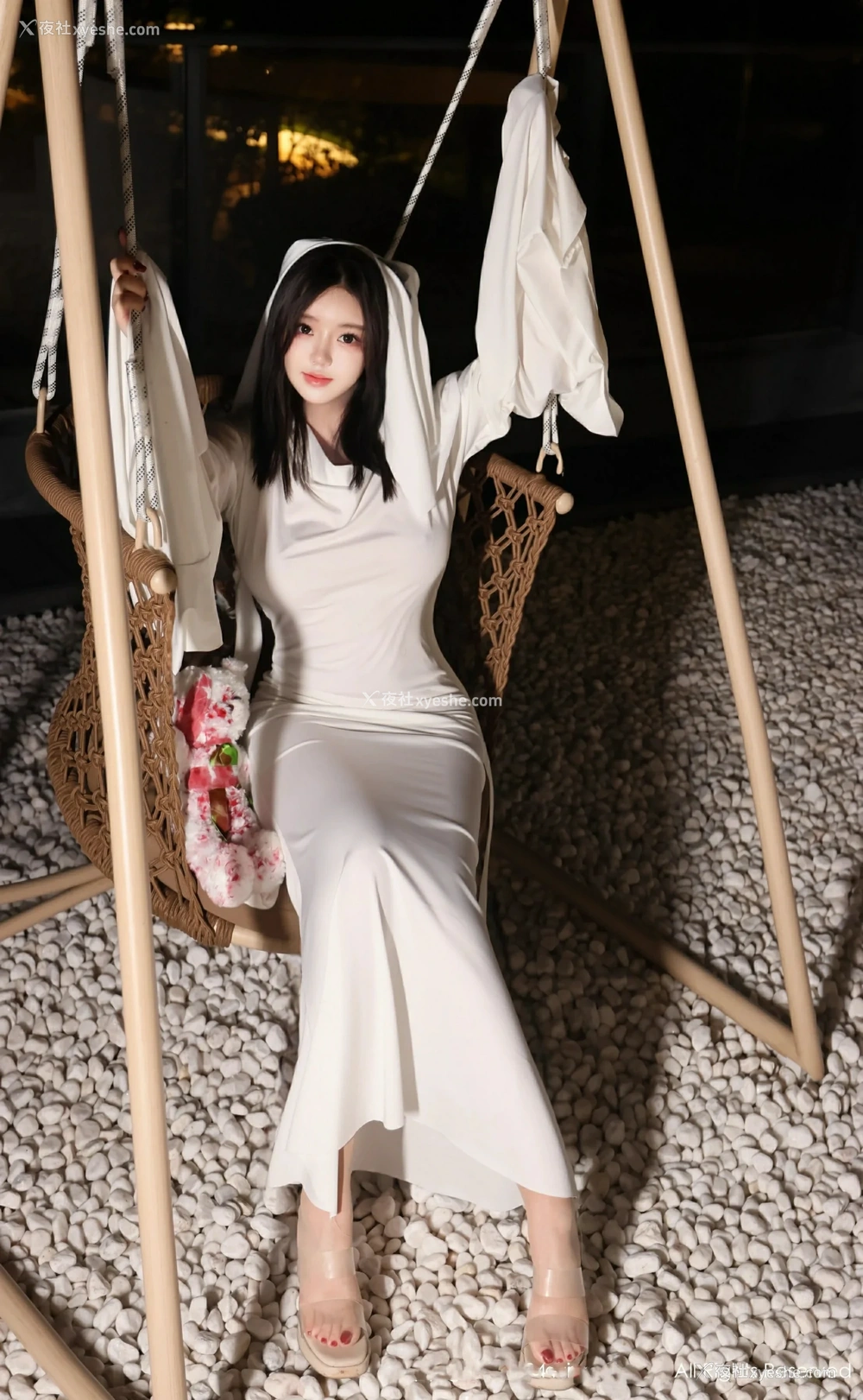 1P - [XiuRen秀人网] No.9376 小薯条nienie