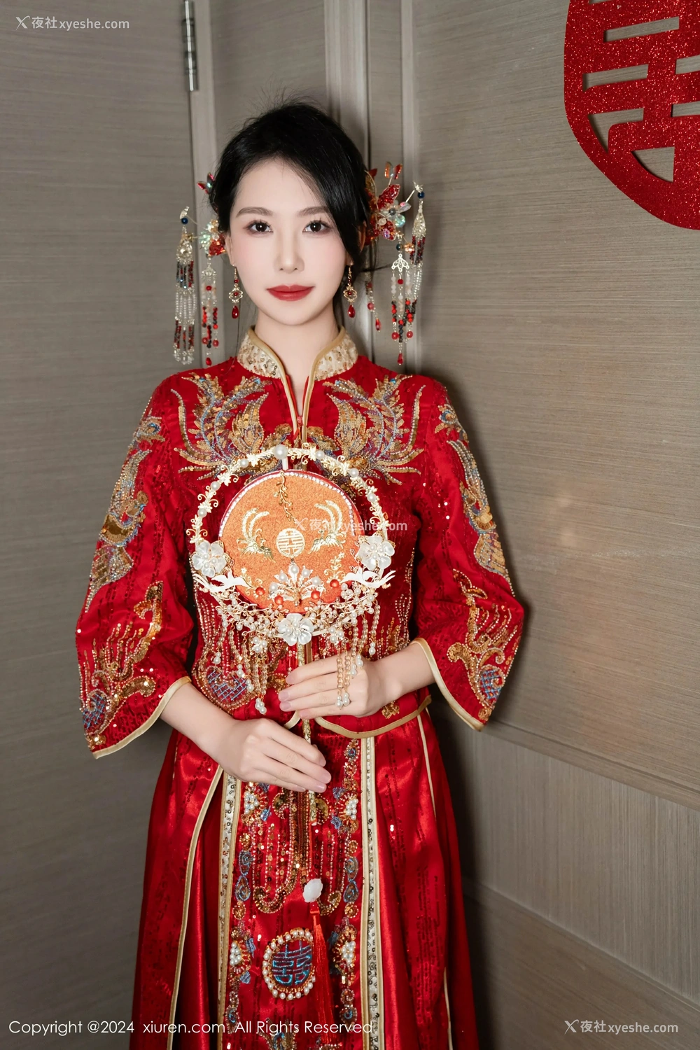 1P - [XiuRen秀人网] No.8376 利世