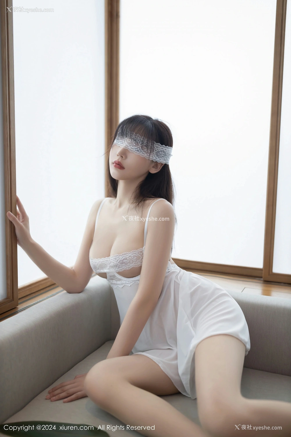 1P - [XiuRen秀人网] No.8665 陆萱萱