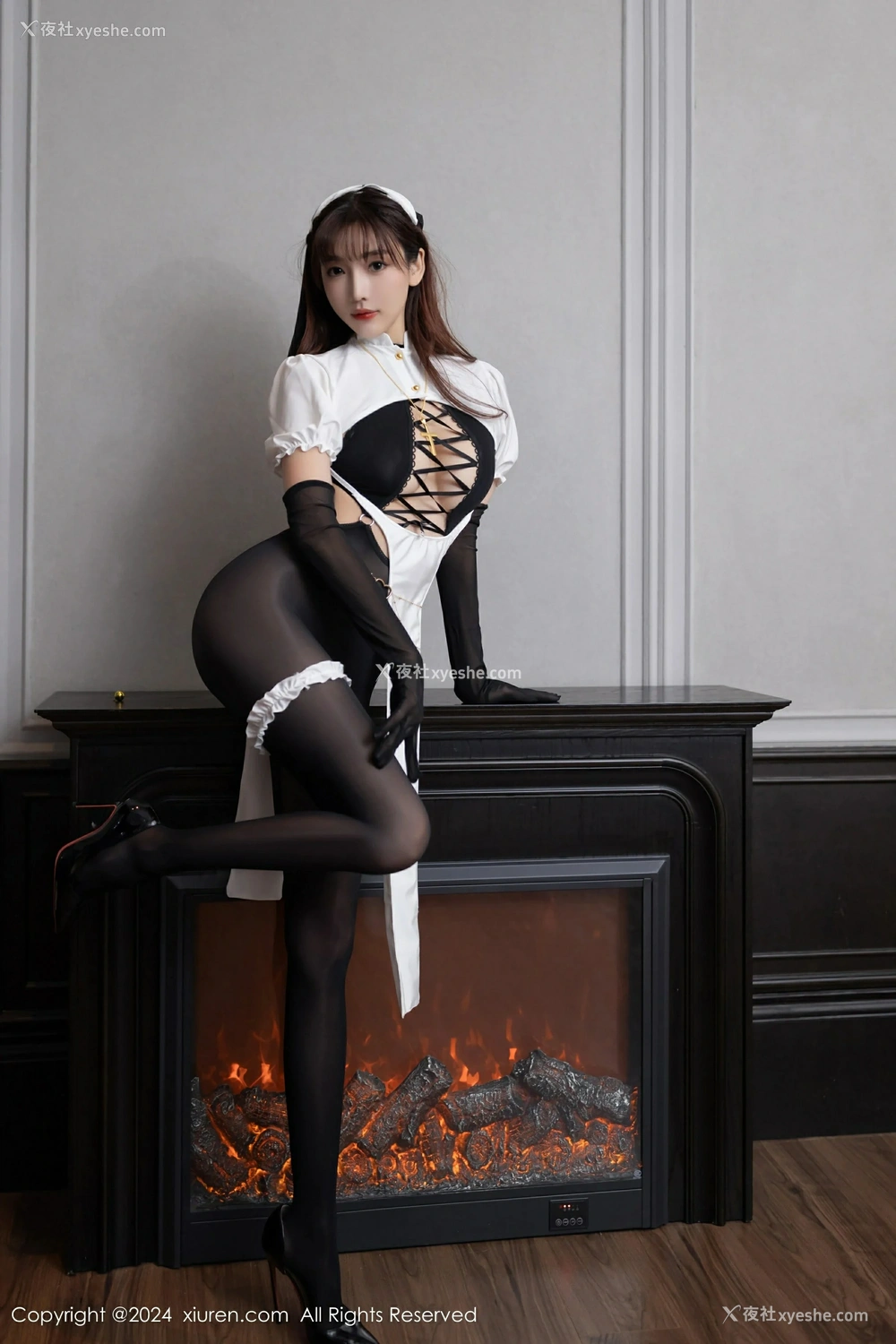 1P - [XiuRen秀人网] No.9216 陆萱萱