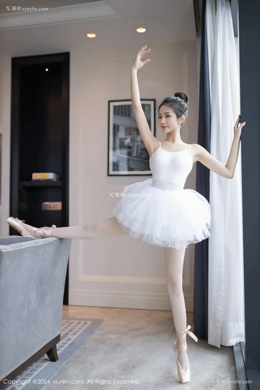 1P - [XiuRen秀人网] No.8657 鱼尾fish