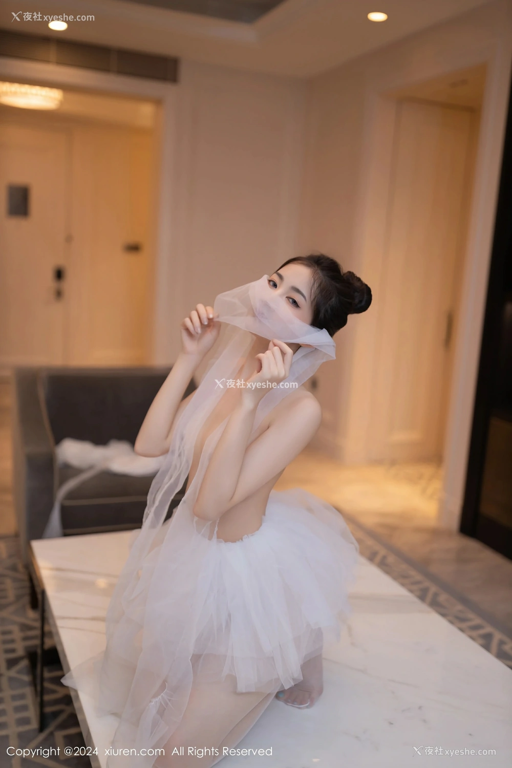 1P - [XiuRen秀人网] No.8657 鱼尾fish